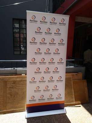 Roll up banners/ X banners image 2