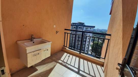 Serviced 2 Bed Apartment with Swimming Pool in Kilimani image 8