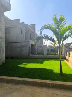 4 Bed House with En Suite at Muhuri Road image 5