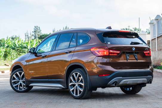 2016 BMW X1 image 4