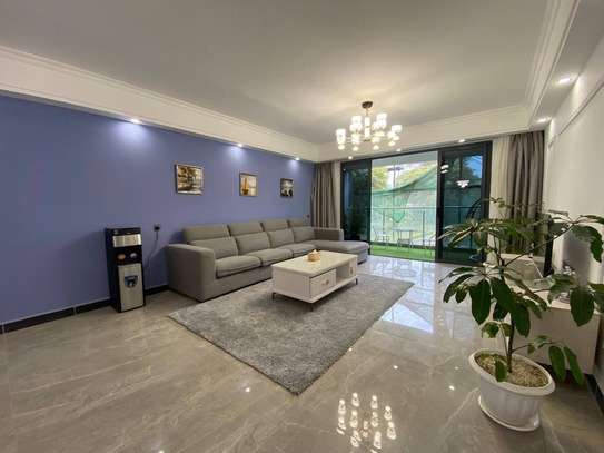 3 Bed Apartment with En Suite in Kilimani image 2