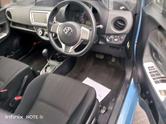 Toyota vitz image 4