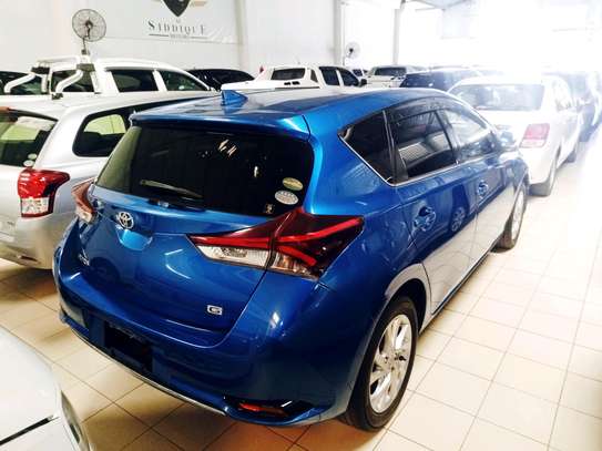 Toyota Auris blue 1500cc 2016 image 2