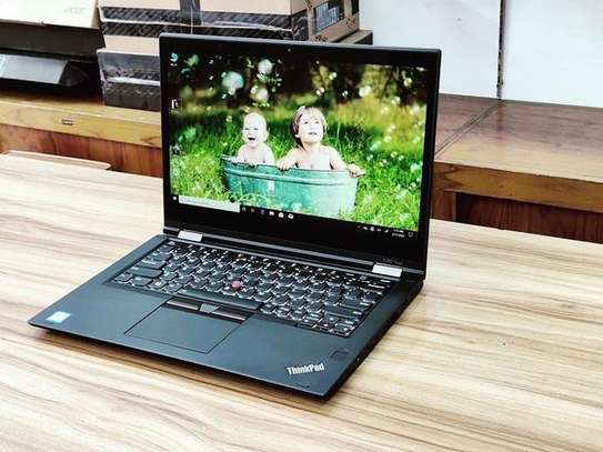 Lenovo X1 Yoga image 2