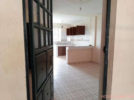 TWO BEDROOM MASTER ENSUITE FOR 21K KINOO NEAR UNDERPASS image 1