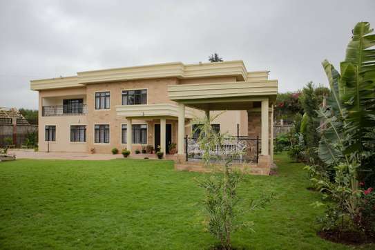 Very Spacious 6 BR House plus Sqs in Ongata Rongai image 1