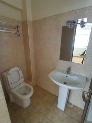 2 Bedroom apartment for rent in Kilimani image 5