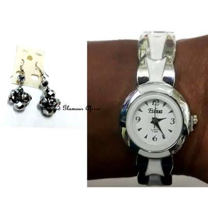 Womens Silver tone watch with grey earrings image 1