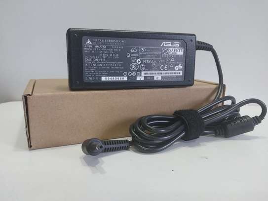 Asus Laptop Charger AC Adapter 19V 2.37A 4.0mm x 1.35mm Comp image 3
