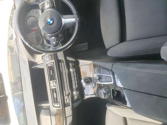 BMW 523d image 12