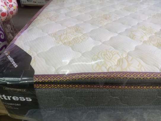 Comfortable!5*6*10 pillow top spring mattress 10 yrs warrant image 2