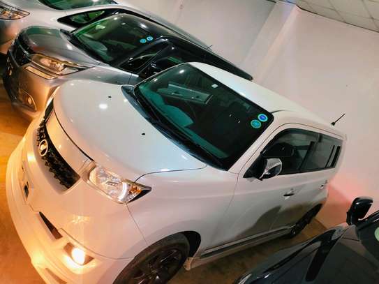 Toyota Bb 2016 white new Shape image 12