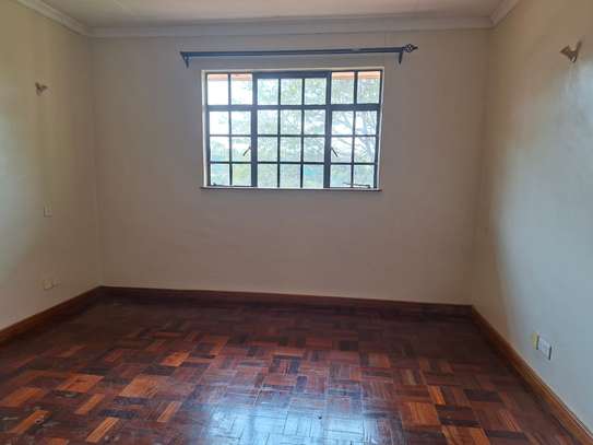 4 Bed Townhouse with En Suite at Off Glory Rd image 15