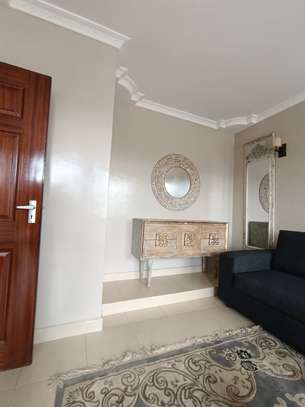 5 Bed Townhouse with En Suite at Community Road image 14
