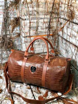 *Unisex Genuine Quality Leather Designers Executive Money Bag Travel Daffle  Bag* image 1
