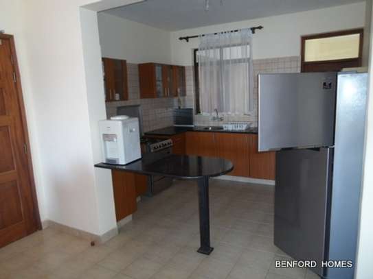 Serviced 3 Bed Apartment with En Suite at Nyali image 9