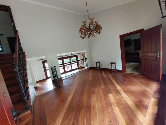 5 Bed House with En Suite at Muthaiga Road image 2