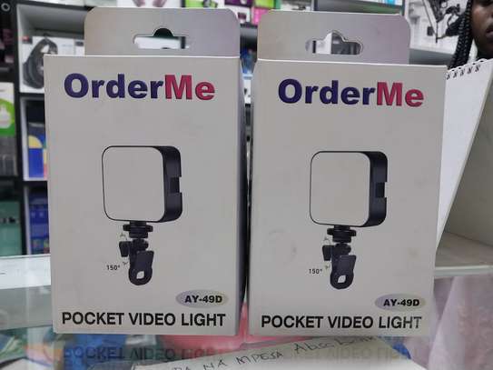 LED Pocket Camera Mini LED Video Light Photography Light image 3