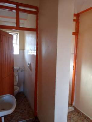 Classy two bedroom apartment for rent in Nakuru East image 3