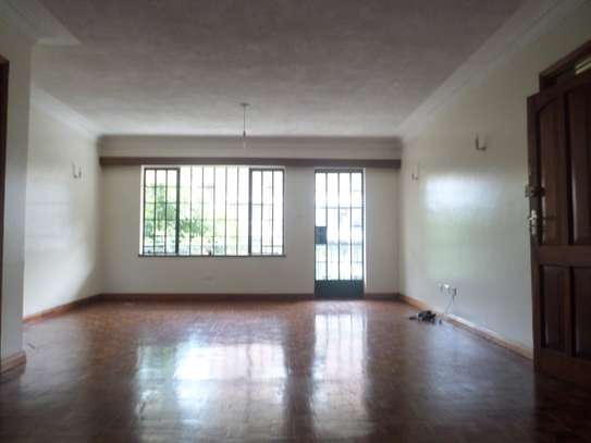 4 Bed Apartment with En Suite at Kilimani image 32