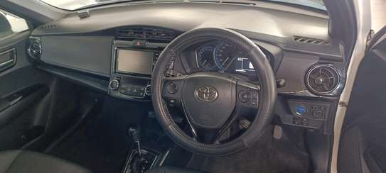 Toyota corolla Fielder hybrid WxB 2018 image 2