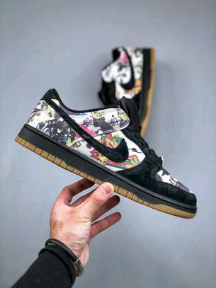 Nike sb supreme world famous new arrivals