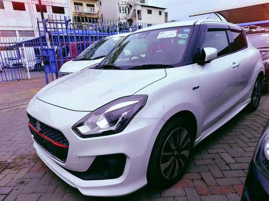 Suzuki swift RS sport hybrid white 2018 image 3