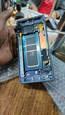 Mobile phone repair image 1