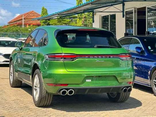 Porsche Macan s 2019 Green image 7