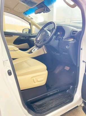 TOYOTA VELLIFIRE 2019MODEL VIP LUXURY image 8
