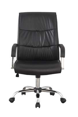 Office Seat: Executive Chair With Swivel & Gas Lift image 4