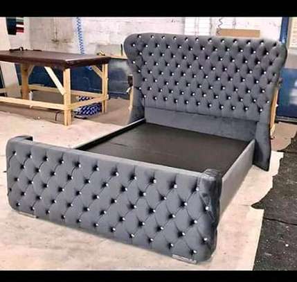 Tufted beds image 2