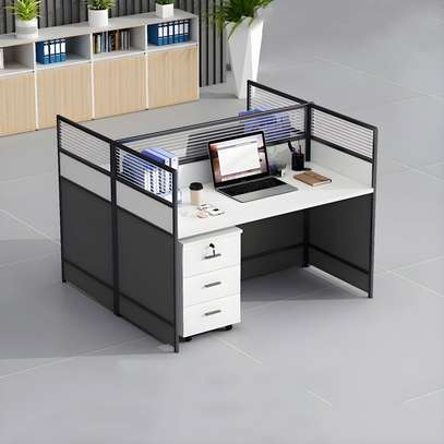 Office Workstation - 4 way modular workspace image 10