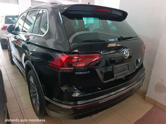 Volkswagen Tiguan 1400 image 7