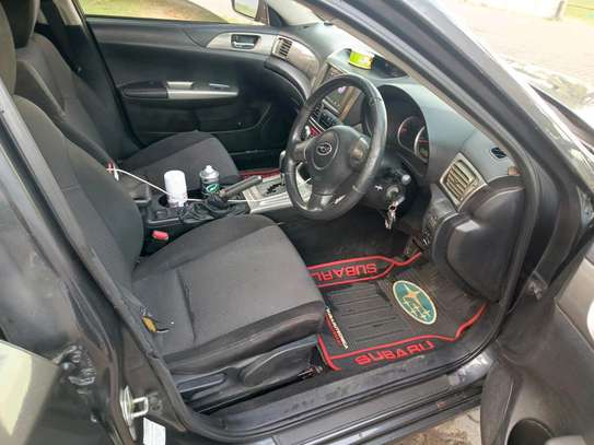 Subaru Impreza oldshape image 4