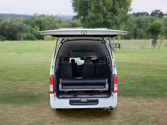 Toyota grand hiace 16 seater image 6