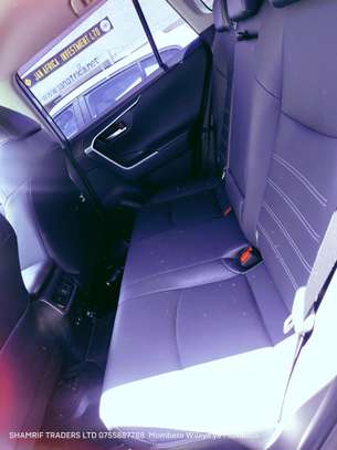 Toyota RAV4 ADVENTURE 2019 silver image 6