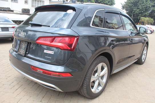 Audi Q5 2.0 TDI Quattro Sunroof Leather 2019 110,000 Kms image 3