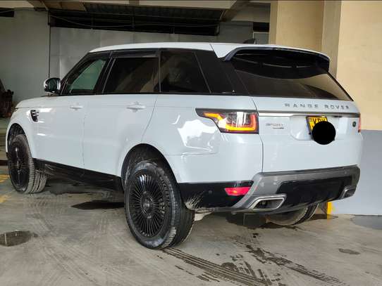 RANGE ROVER SPORT 2019 3000CC DIESEL 134,000 KMS image 2