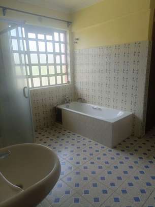 5 Bedroom Villa to let to let in Kahawa Sukari image 7