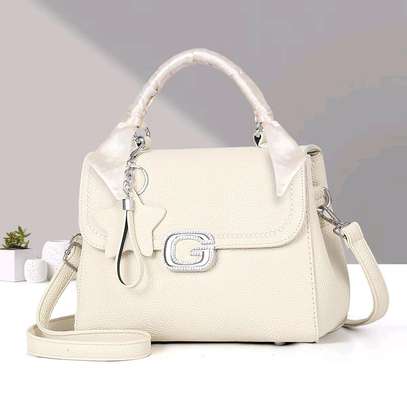 SLING BAGS LADIES HANDBAGS BEST PRICE ONLINE image 3