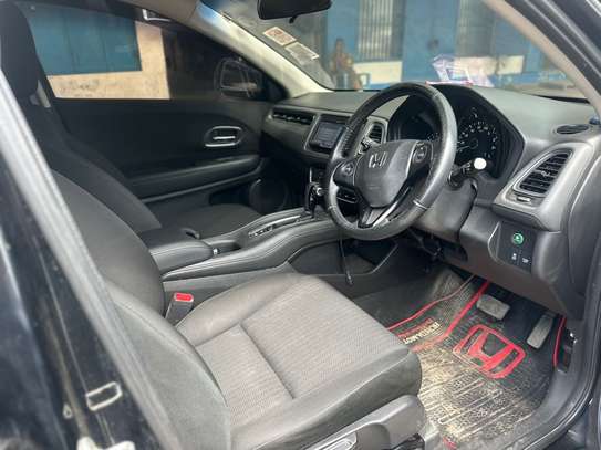 Honda vezel Non hybrid KDH image 6