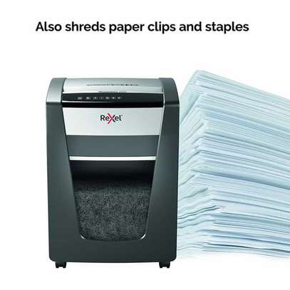 Rexel Momentum X420 Cross Cut Paper Shredder image 3