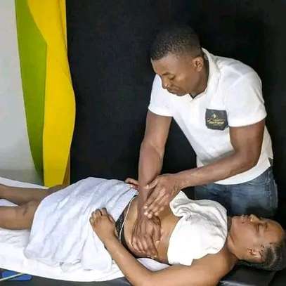 Mobile male massage therapist Nairobi image 3