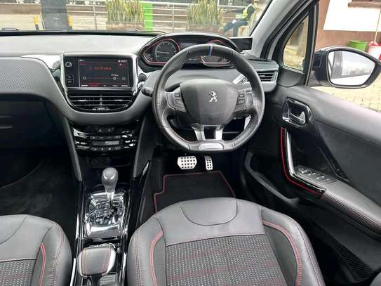 Peugeot 2008 2017 image 4