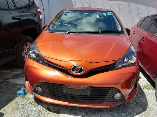 Toyota vitz orange 2016 1300cc image 1