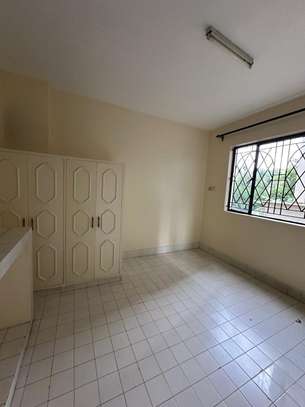 4 Bed Apartment with En Suite at Westlands image 20