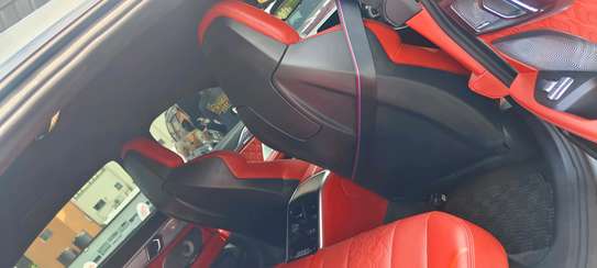 BMW M8i 2020 model Sport image 9