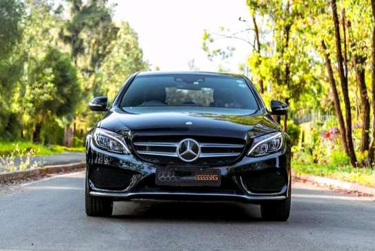 2015 Mercedes Benz C200 image 1