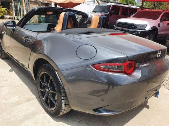 mazda miata roadster image 5